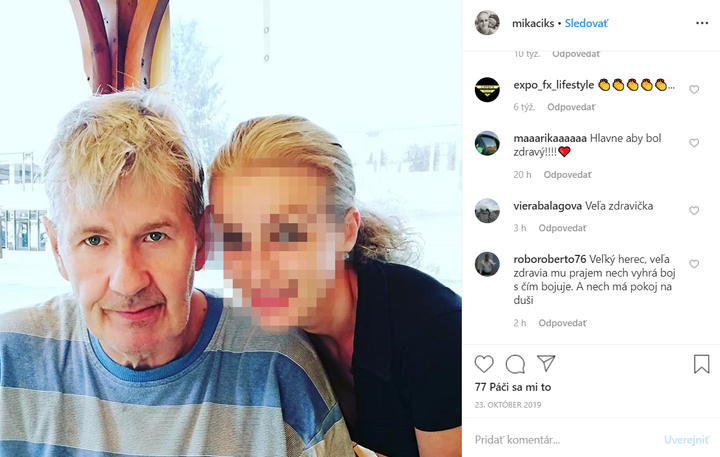 Ján Kroner na fotografii so svojou fanúšičkou